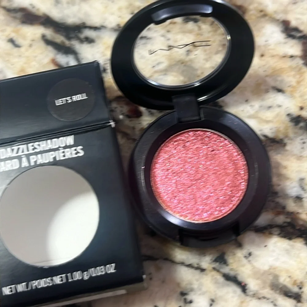 💋💙Mac Let’s Roll Dazzleshadow